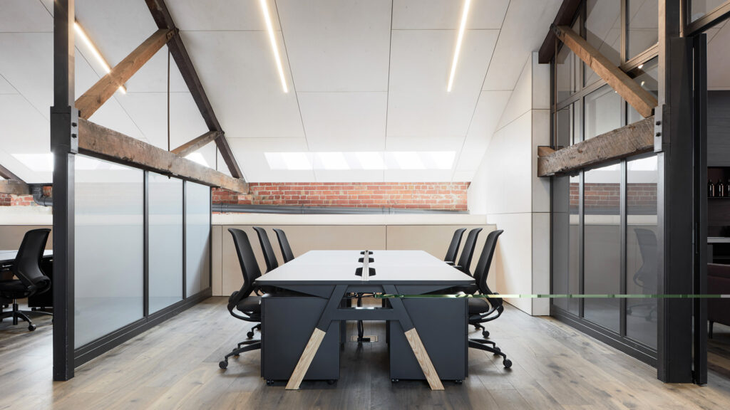 Alpha Workstation - AWM Amaroo